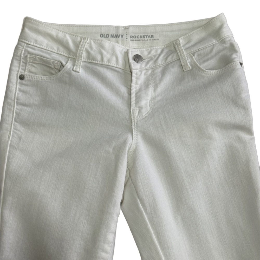 Old Navy Women's Cream Skinny Jeans